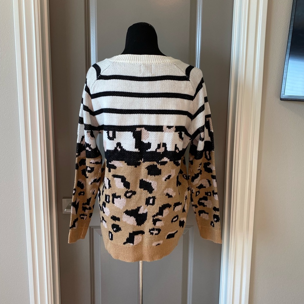 Sweater - Picture 2 of 2